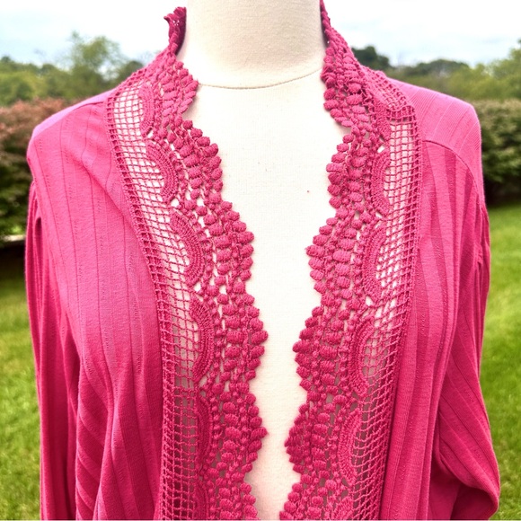 ROAMAN's Plus Size Crochet Trim Cardigan - Picture 6 of 16